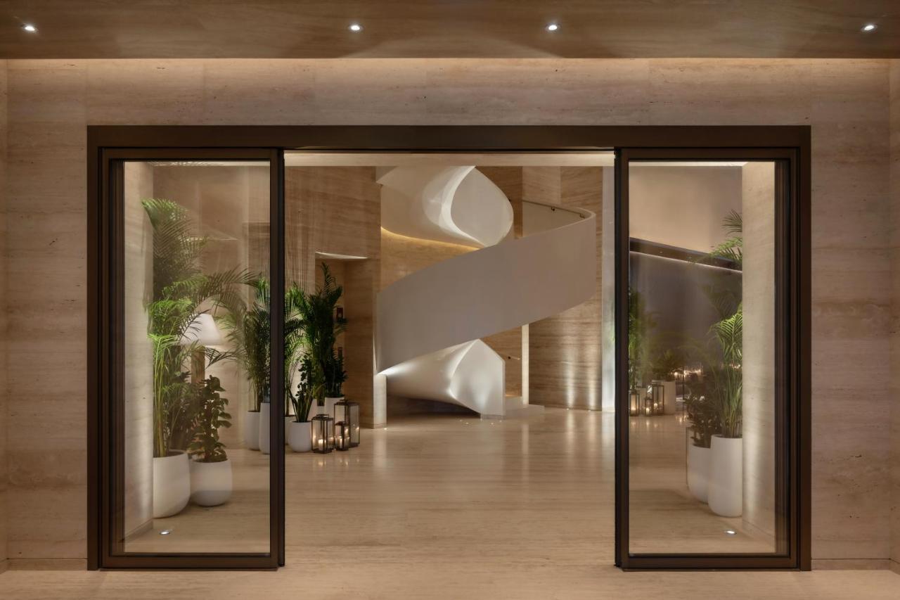 The Dubai Edition Exterior foto The entrance of the hotel